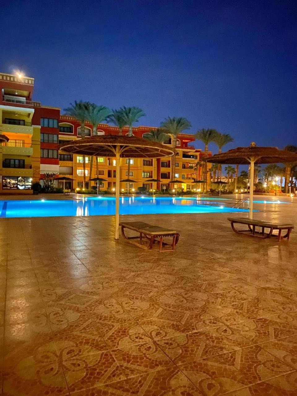הורגהדה Esplanada Hotel Apartments מראה חיצוני תמונה