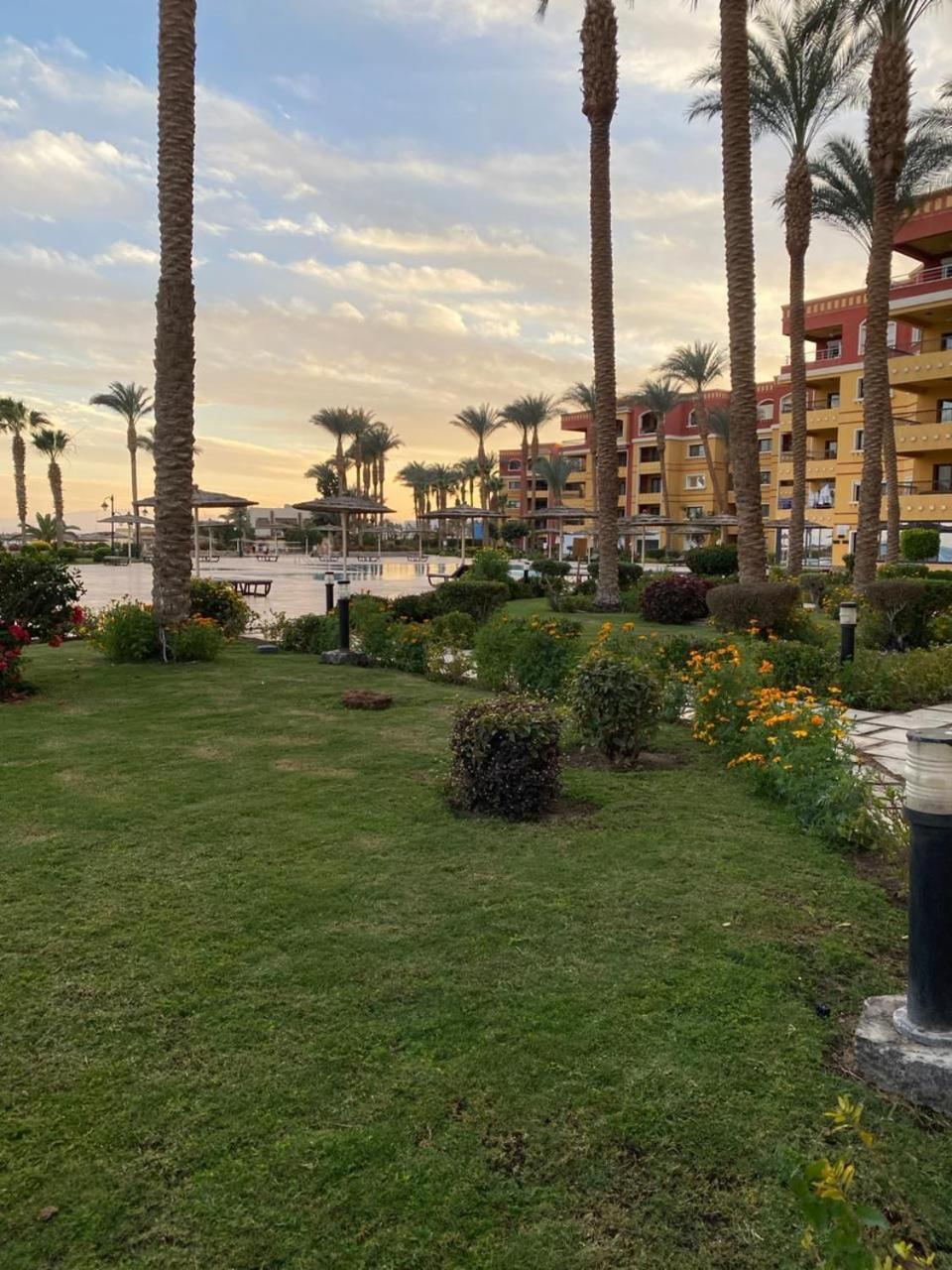 הורגהדה Esplanada Hotel Apartments מראה חיצוני תמונה